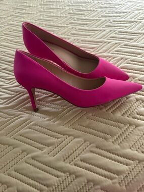 Women's Pointed-Toe Hot Pink Stiletto Pumps